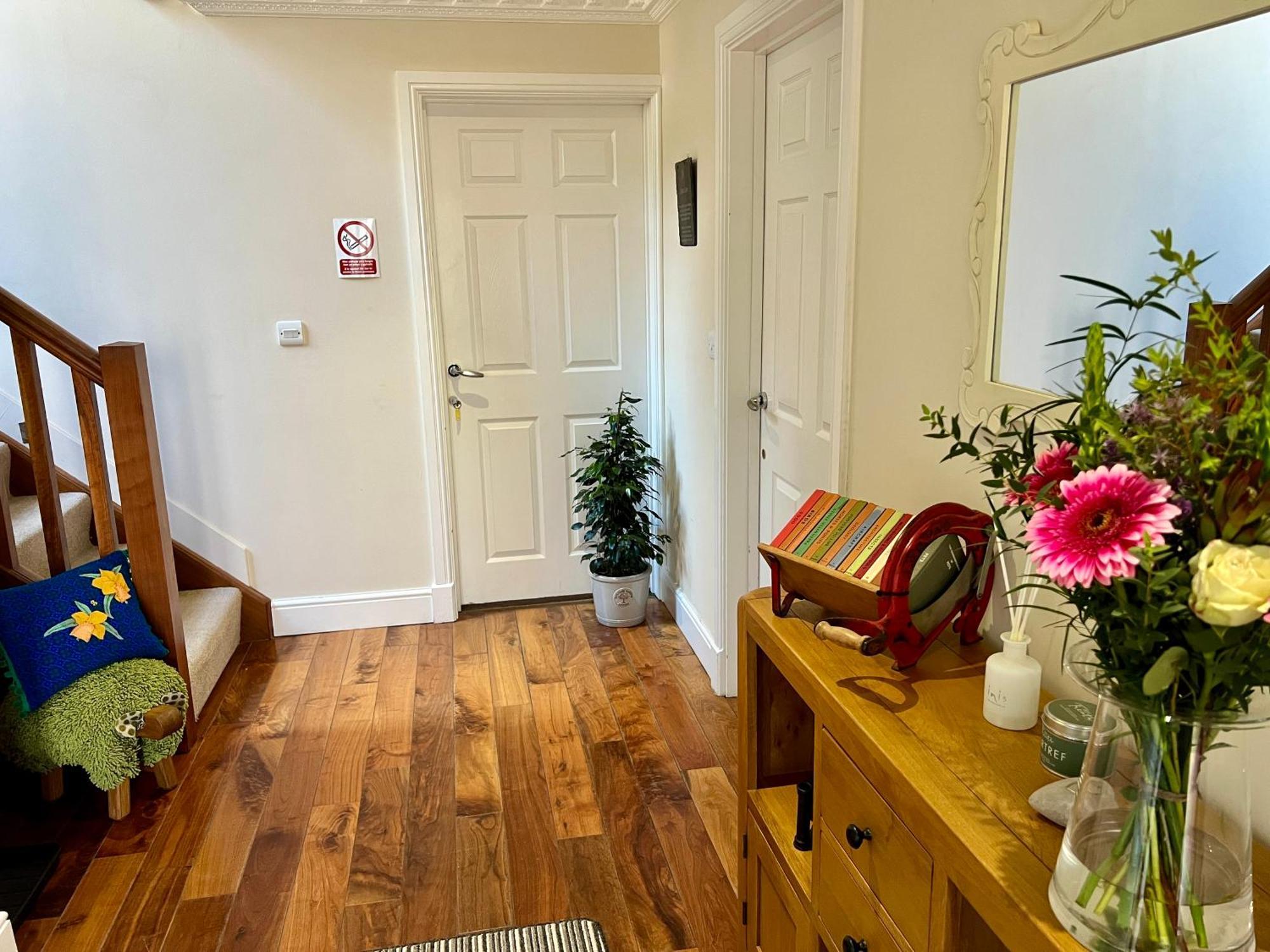 Bed and Breakfast Roseberry House Newcastle Emlyn Exterior foto